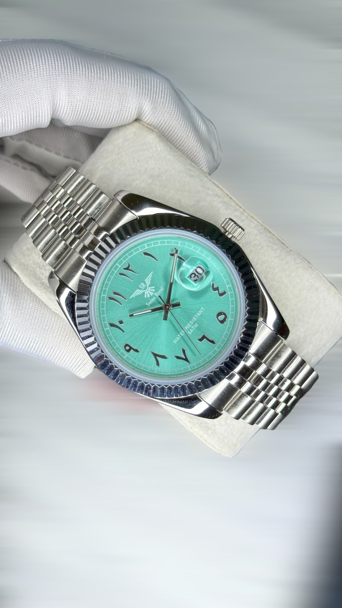 Silver Case With Tiffany Pearl Arabic Dial